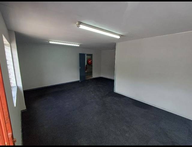 INDUSTRIAL PROPERTY TO RENT IN SAMRAND BUSINESS PARK